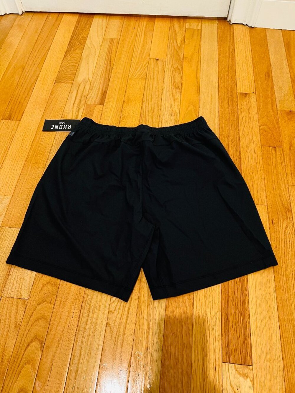 Brand New with Tags RHONE 7" Pursuit Shorts Size Medium